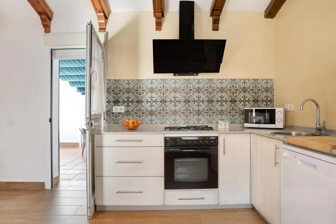קוניל דה לה פרונטרה Apartamento En La Playa 2 0*, קוניל דה לה פרונטרה